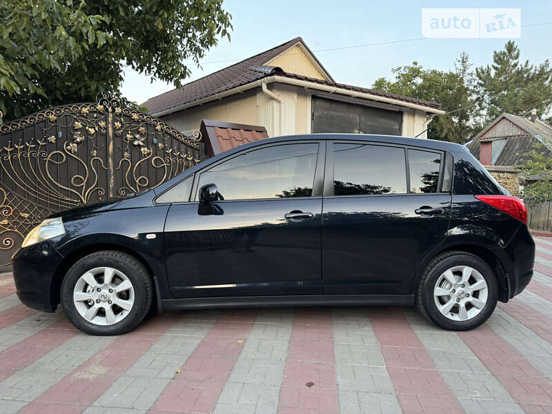 Nissan Tiida (2007)
