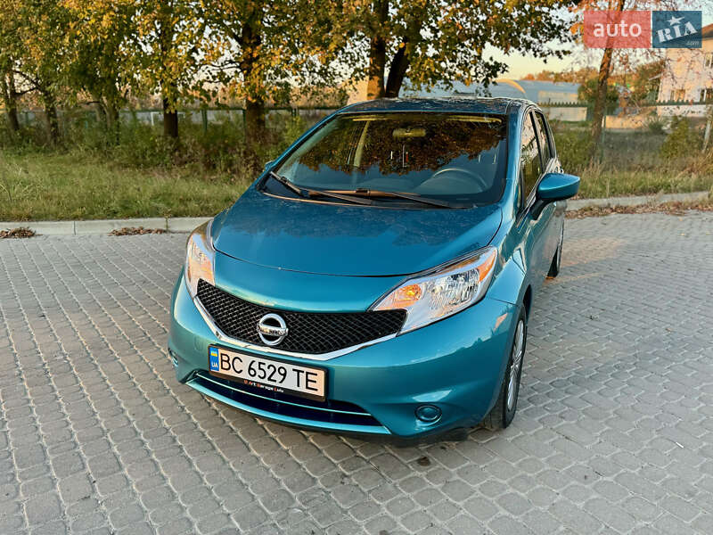 Nissan Versa (2014)