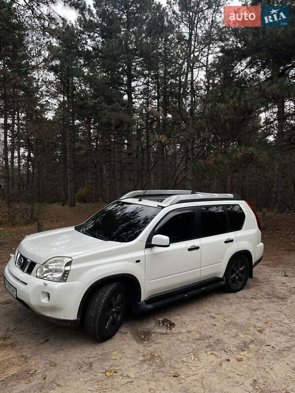 Nissan X-trail (2008)