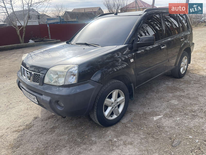 Nissan X-trail (2004)