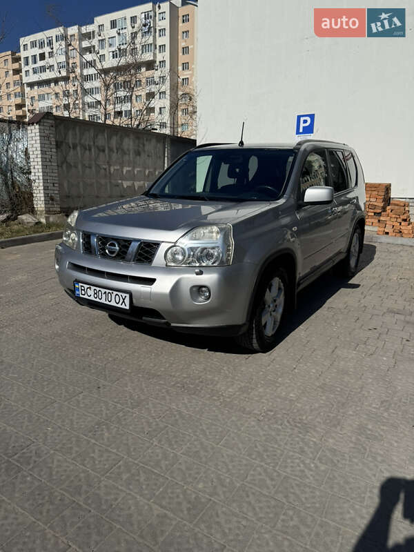 Nissan X-trail (2007)
