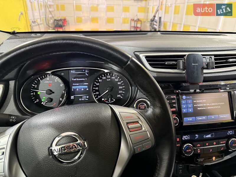 Nissan X-trail (2016)
