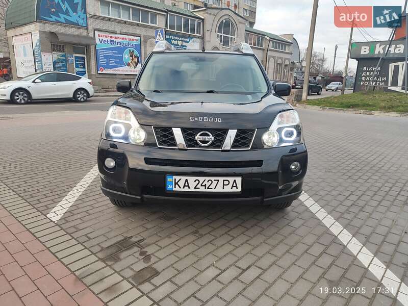 Nissan X-trail (2008)