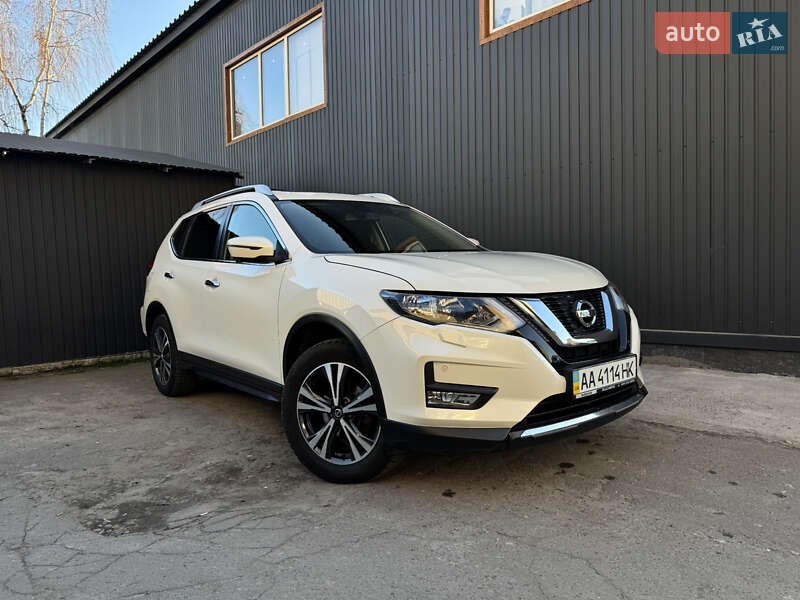 Nissan X-trail (2019)