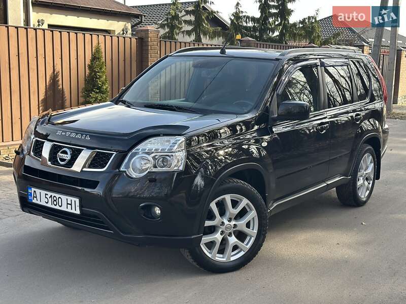 Nissan X-trail (2011)