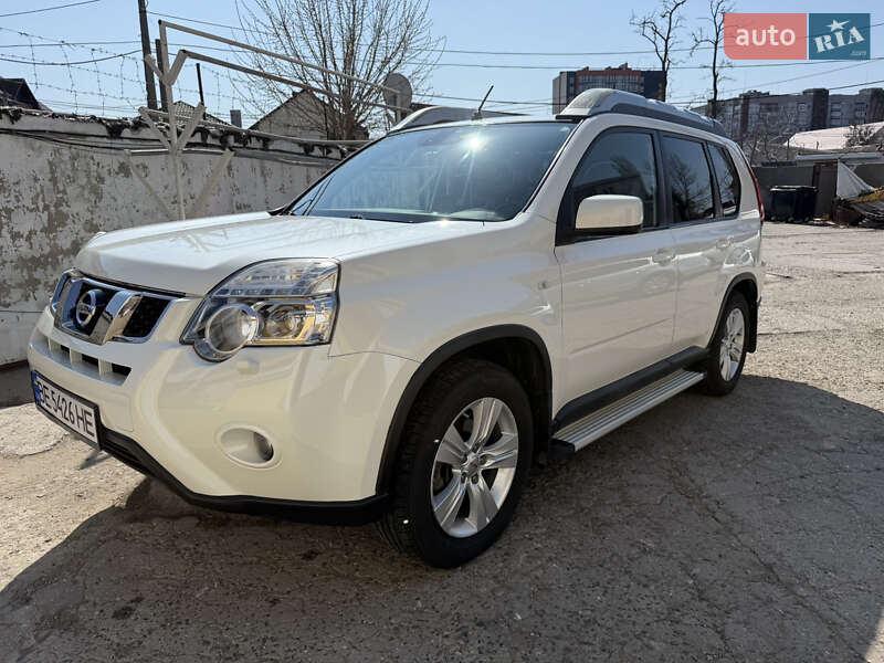 Nissan X-trail (2011)