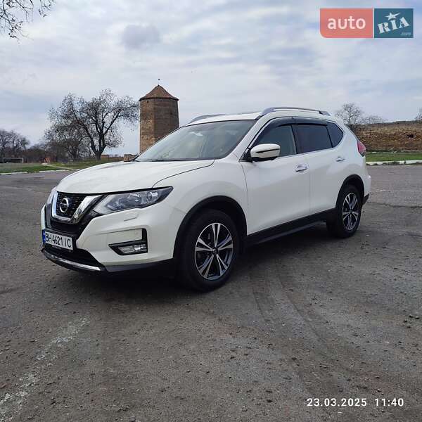 Nissan X-trail (2018)