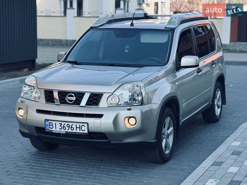 Nissan X-trail (2008)