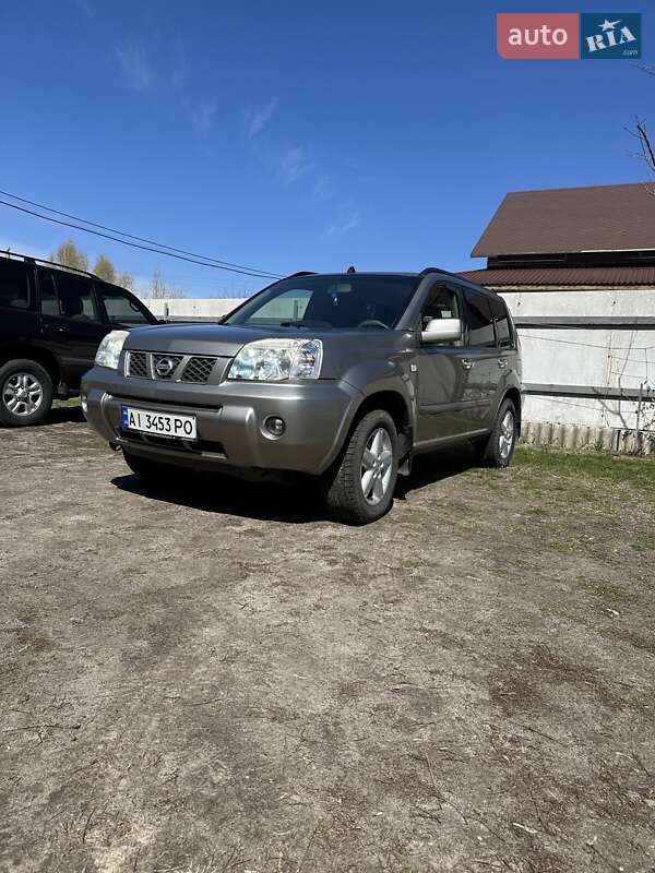 Nissan X-trail (2006)