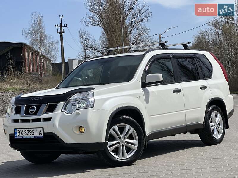 Nissan X-trail (2011)