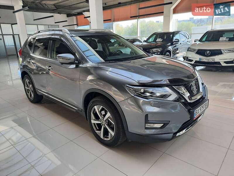 Nissan X-trail (2021)