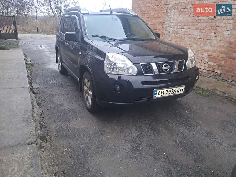 Nissan X-trail (2010)