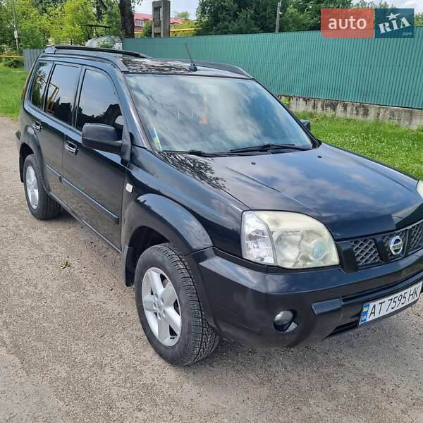Nissan X-trail (2005)