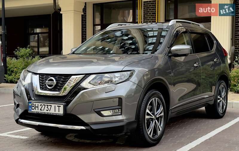 Nissan X-trail (2019)