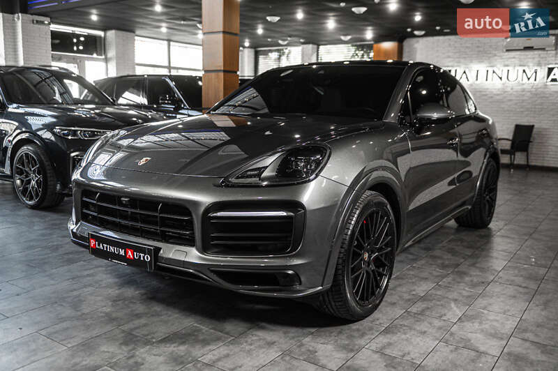 Porsche Cayenne coupe (2021)