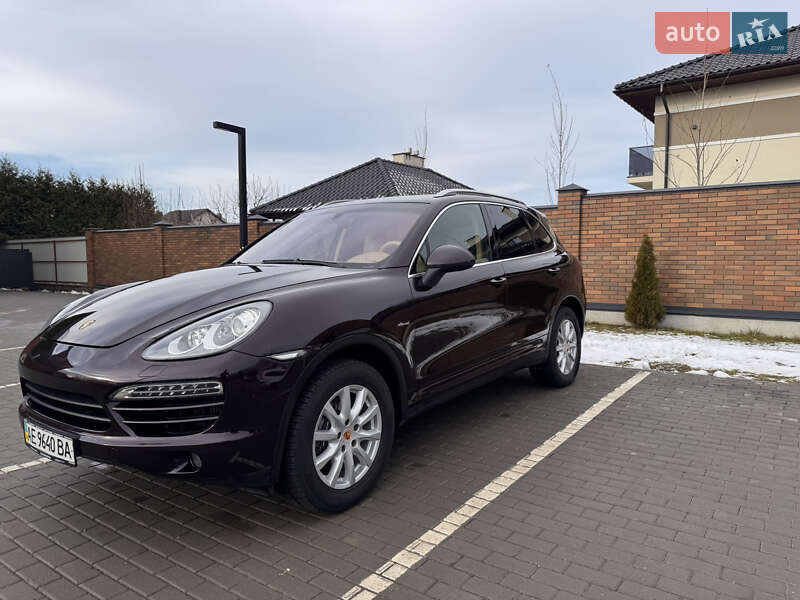 Porsche Cayenne (2011)