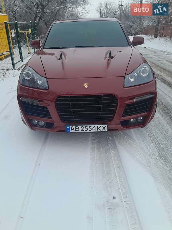 Porsche Cayenne (2008)