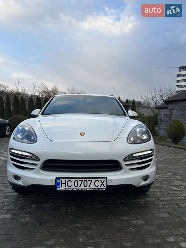 Porsche Cayenne (2013)