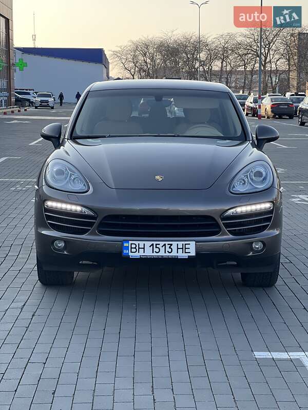 Porsche Cayenne (2013)