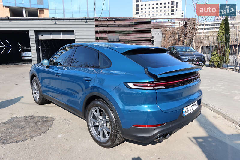 Porsche Cayenne (2023)