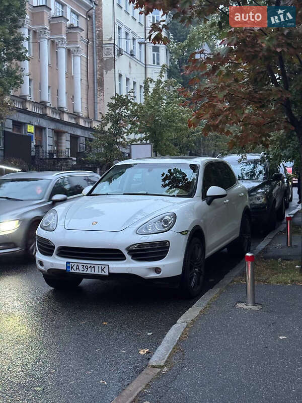 Porsche Cayenne (2014)
