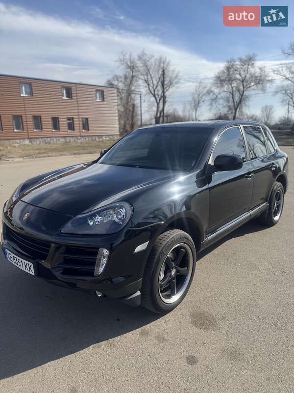 Porsche Cayenne (2007)