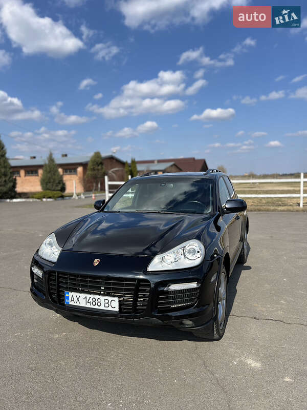 Porsche Cayenne (2008)