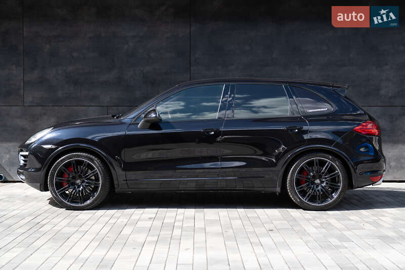 Porsche Cayenne (2011)