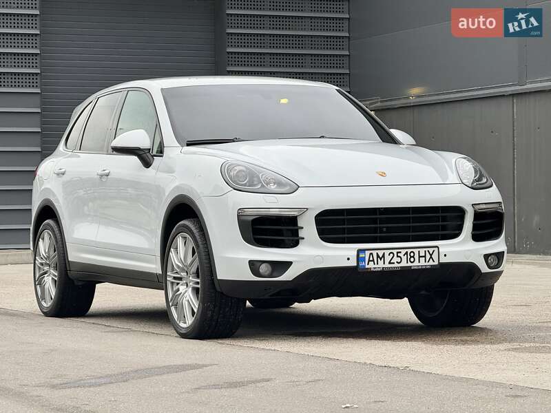 Porsche Cayenne (2017)