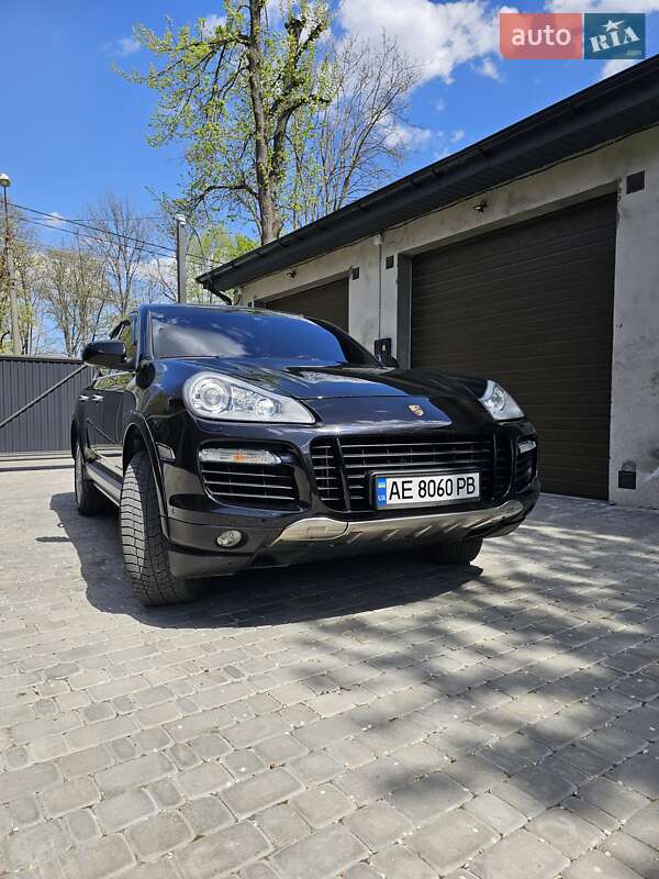Porsche Cayenne (2008)