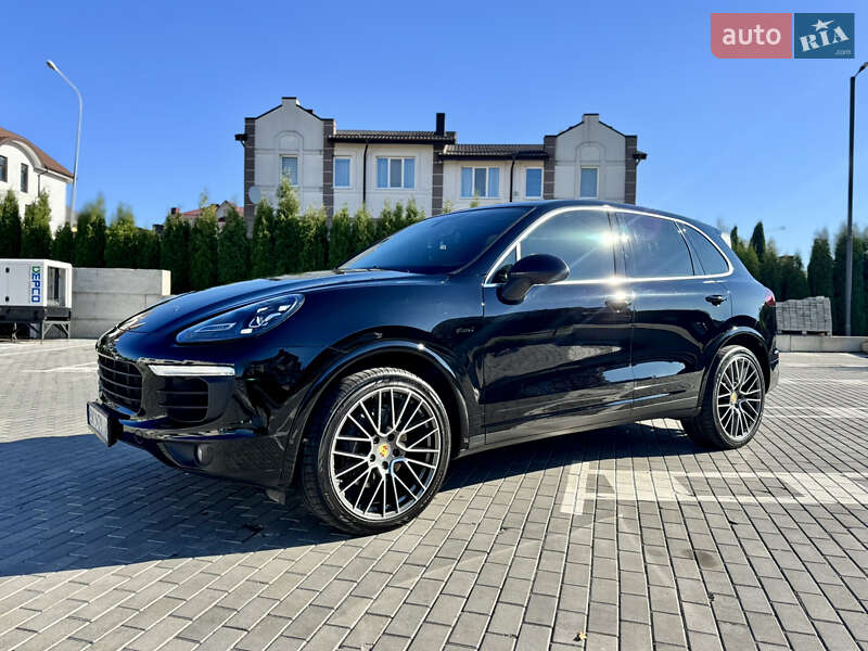 Porsche Cayenne (2013)