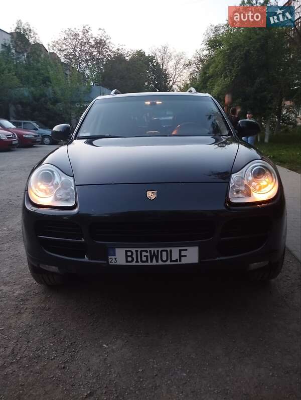 Porsche Cayenne (2006)