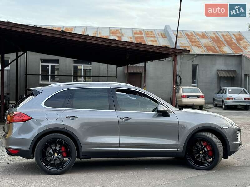 Porsche Cayenne (2010)