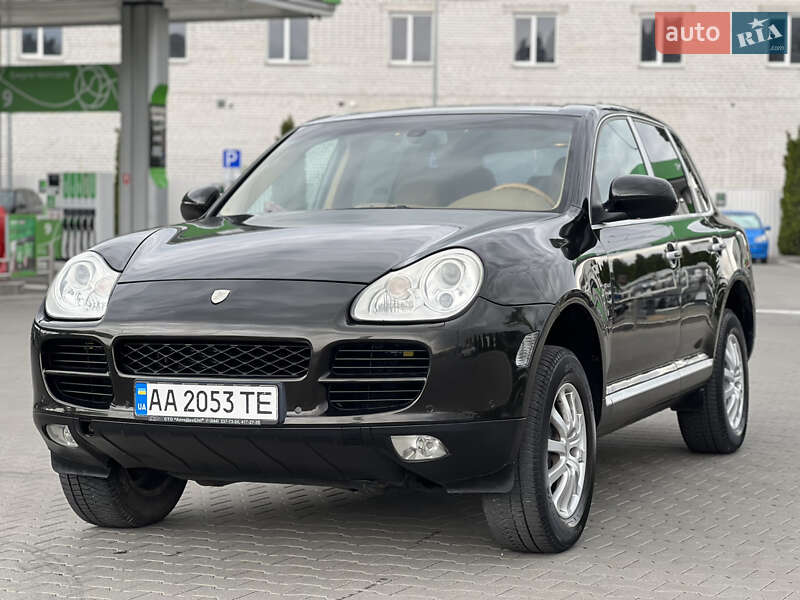 Porsche Cayenne (2006)