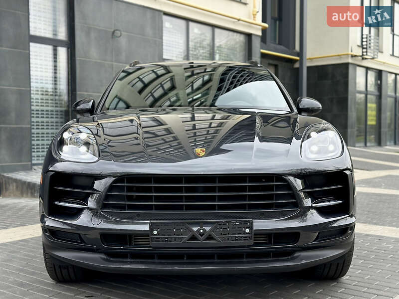 Porsche Macan (2021)