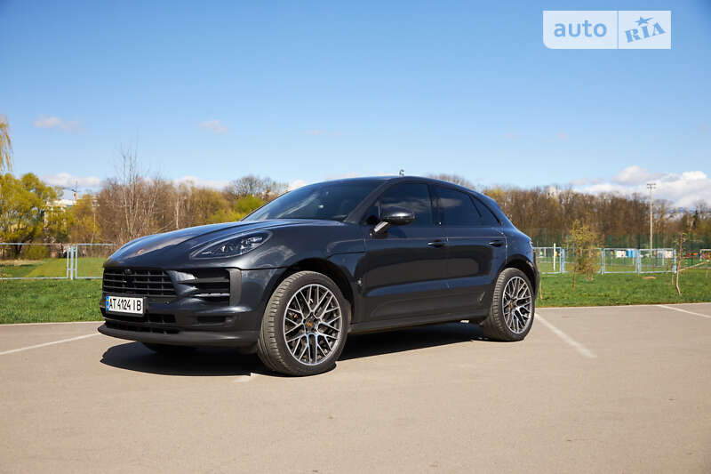 Porsche Macan (2019)