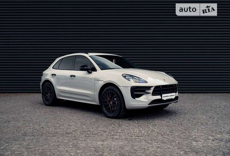 Porsche Macan (2021)