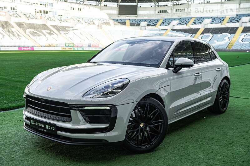 Porsche Macan (2022)