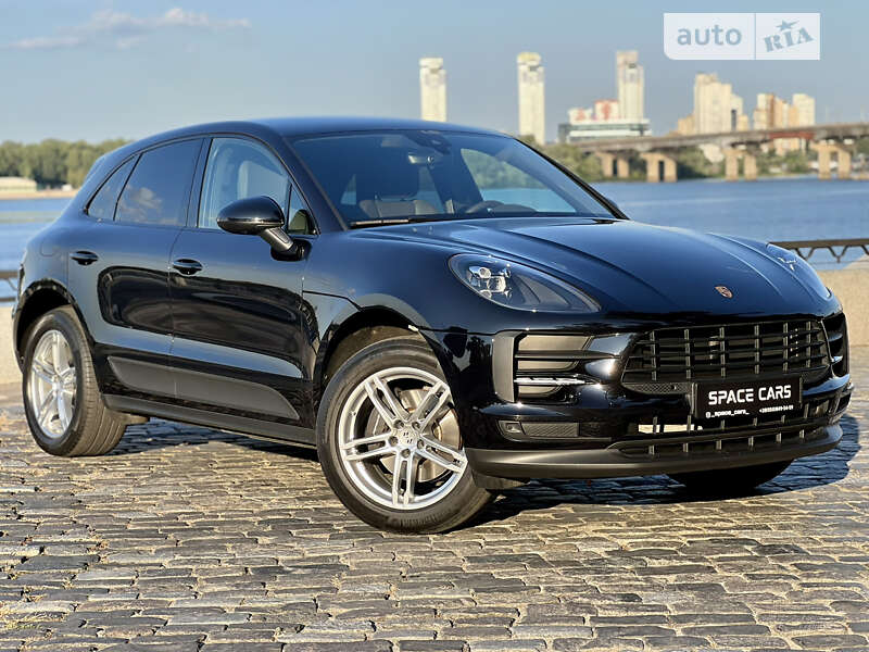 Porsche Macan (2021)