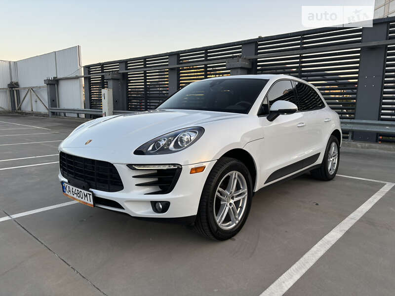 Porsche Macan (2018)