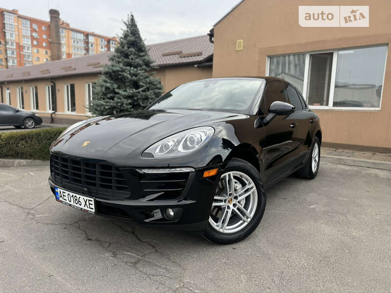 Porsche Macan (2018)