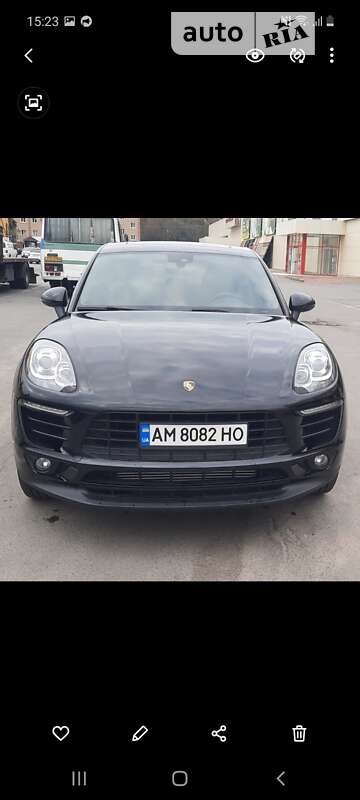 Porsche Macan (2018)