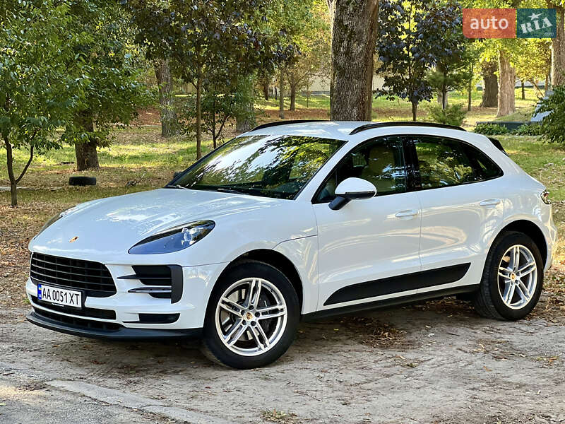 Porsche Macan (2019)