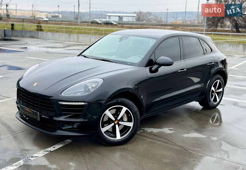 Porsche Macan (2018)