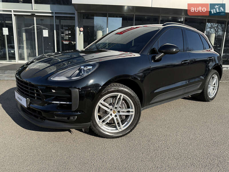 Porsche Macan (2019)