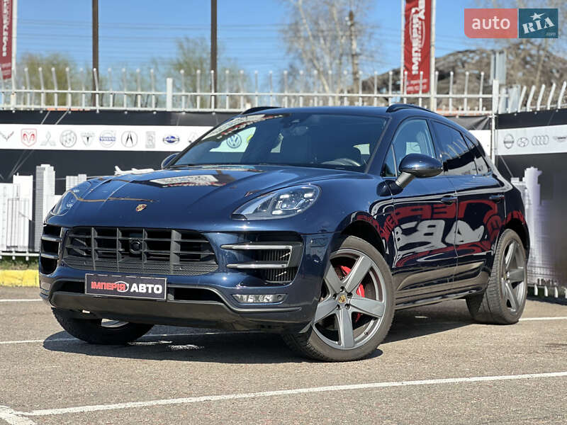 Porsche Macan (2018)