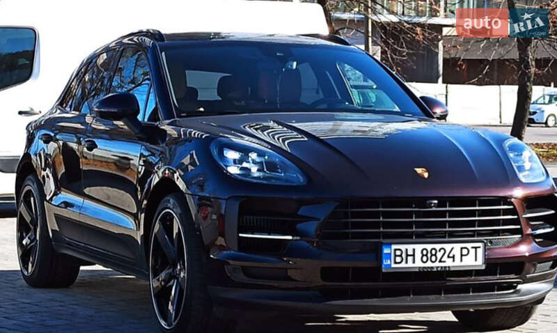 Porsche Macan (2019)