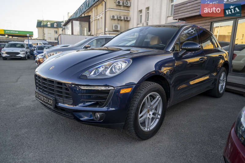 Porsche Macan (2018)