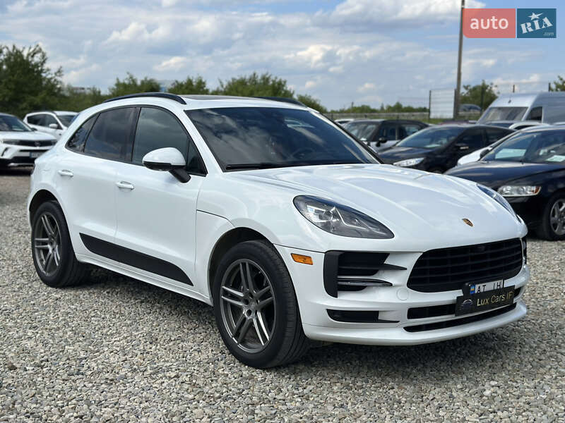 Porsche Macan (2020)