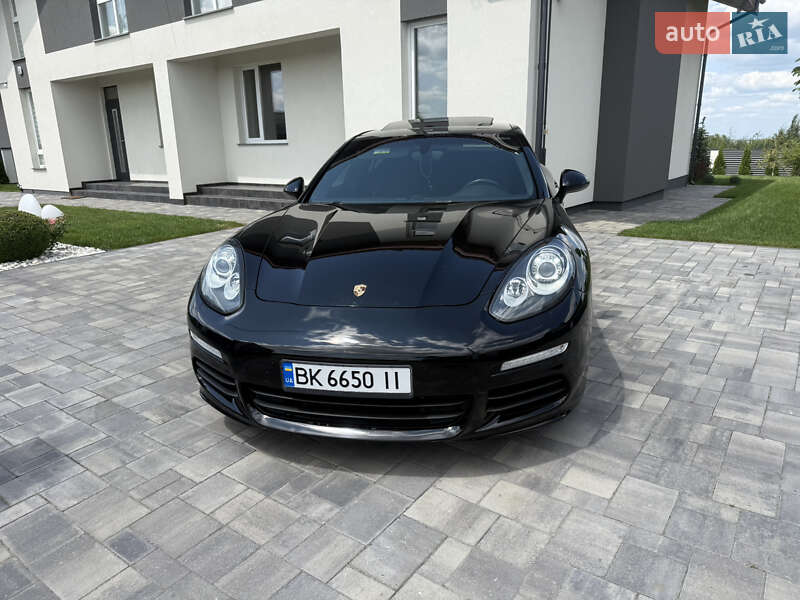 Porsche Panamera (2014)